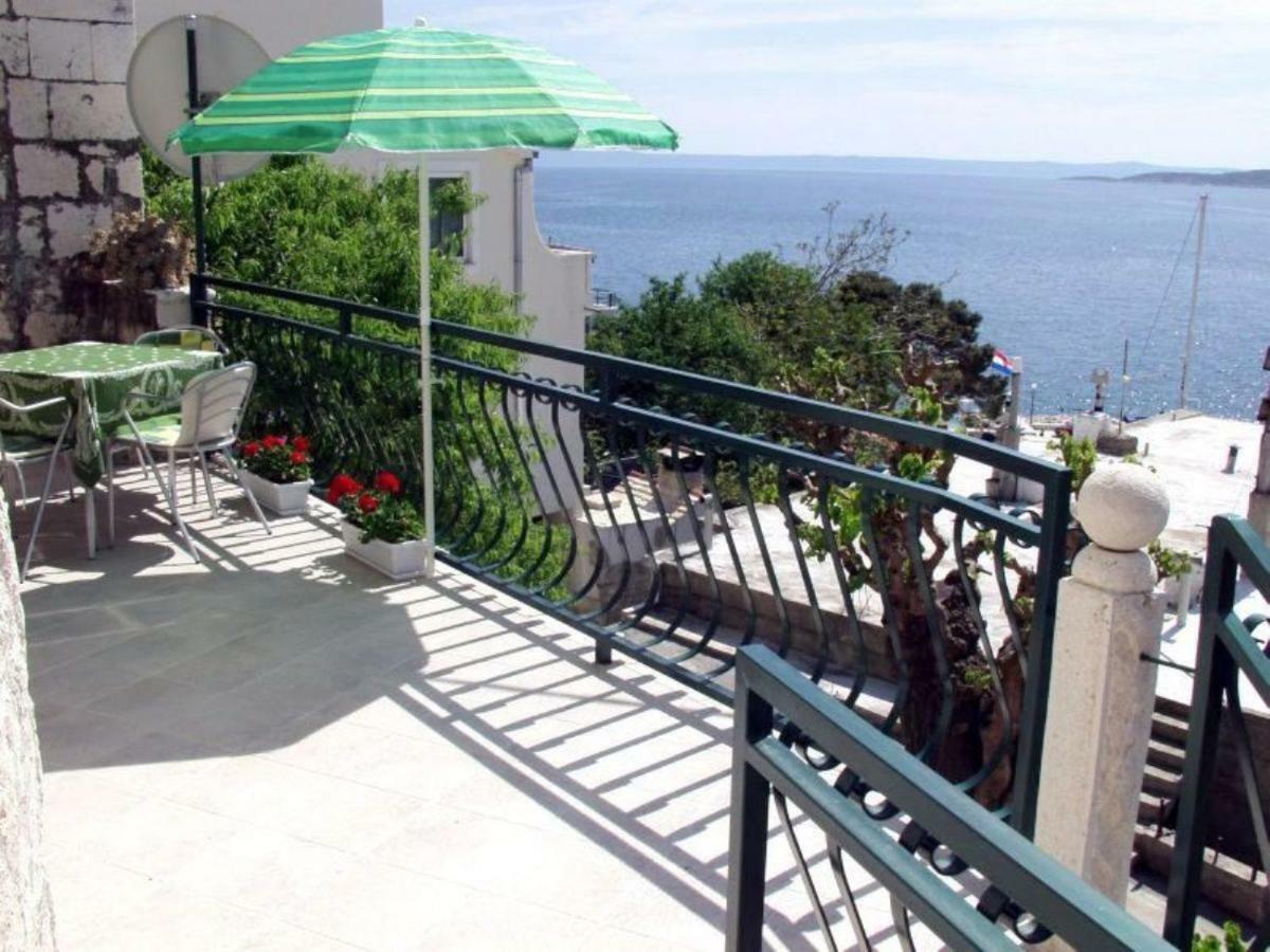 Villa Nikola Brela Exteriör bild